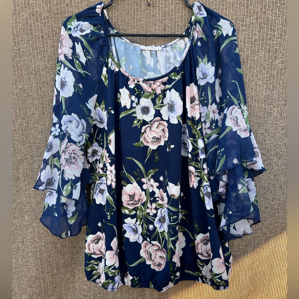 PerSeption Concept Floral Wide Bell Sleeve Blouse print bell sleeve tunic XL